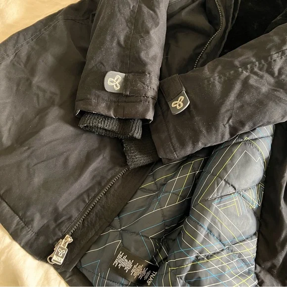 TNA Aspen Parka by Aritzia size XXS Black - Picture 7 of 8